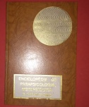 Livro, Enciclopédia de Parapsicologia e espiritismo, capa dura, 120 páginas!!