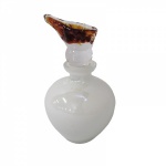 Belíssimo perfumeiro em vidro de Murano.Peça sem uso e em ótimo estado.
