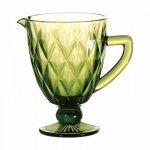 Jarra em vidro para refrescos ou água com belíssima cor verde, Capacidade para 1L. Medida 15cm x 20cm