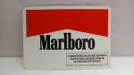 Placa Original Promocional Cigarros Marlboro; aprox. 28 x 20,5cm, Litografada, Metal, com marcas do tempo