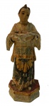 Imagem sacra de apresentaçao em madeira entalhada e policromada . altura 15cm