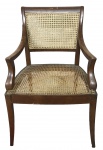 Linda cadeira de canto em madeira nobre e palhinha, medindo: 86x54x46