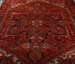 Heriz - Grande e belo tapete iraniano. Mede 3,41m x 2,48m. Em ótimo estado de conservação.