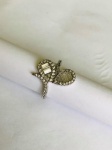 PRATA- Lindo anel em prata 925, cravejado por zircônias brancas, modelo borboleta. Aro.18