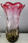 Exuberante vaso murano em tons degrade com a cor rosa predominante - Altura: 37 cm