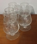Conjunto de cinco taças para vinho - Diâmetro: 7 cm e Altura: 10 cm