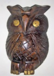 Coruja decorativa em madeira - Medidas: 6x10 cm
