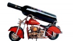 Grande moto de lata porta vinhos, com ricos acabamentos e belos detalhes, Medidas 40cm x 28cm de altura. Peça na caixa