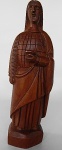 Cicera Diniz - Antiga Escultura em madeira representando "Santa Luzia", medindo: 26 cm de altura. Cicera, faz parte da família Diniz, tradicionais santeiros de Lagoa Seca - PB.