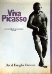 Viva Picasso - livro em capa dura, 153 páginas em papel couché, medidas 31 x 24 cm, contem algumas marcas devido a ação do tempo