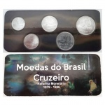 AV2123 - Folder com Serie de  5 Moedas do CRUZEIRO - Aço - 1981 - Brasil - Reforma Monetaria de 1979-1986