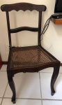 Minas Geraes - Início do Séc. XX.  Belíssima cadeira mineira, de madeira nobre e assento em palhinha. (Palhinha precisa de pequeno reparo). Retirada em Copacabana - RJ.