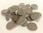 Numismática - Dezenas de moedas de réis, diversas.