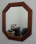 Espelho de parede formato hexagonal med. 50x60cm
