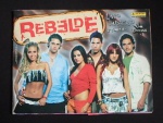 ÁLBUM - Livro Ilustrado da 2.ª temporada do seriado Rebelde com fotoscards. Incompleto.