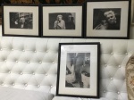 Conjunto com Quatro(4)  fotografias de Marilyn Monroe protegidas por vidros - Med. 49x38cm/ 41x32cm/ 43x32cm/ e 40x35cm
