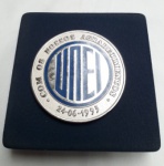 NUMISMÁTICA, Medalha no  estojo; União Nacional dos Economiário, 35 anos (1958 - 1993) 7 cm
