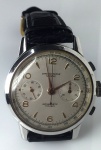 Relógio Chronographe Suisse, Cronômetro, movimento a corda, caixa de aço inox de 37 mm de diâmetro, década 60, em perfeito estado de funcionamento