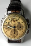 Relógio Universal Genève Tri-Compax, Cronômetro, década 40, fases de lua,  movimento a corda original, caixa em aço inoxiável original de 34 mm, calibre 481, ponteiros fosforecentes, em perfeito estado de conservação e funcionamento