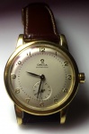 Relógio Omega Automático Martelo, caixa de 35 mm de diâmetro, original, folheada a ouro a 80 micron, década de 50, em perfeito estado