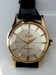 Relógio Omega Automático Constelletion Cronômetro certificação oficial, caixa em ouro 18 K original de 34mm de diâmetro, mostrador `guarda-chuva`, década 70, em perfeito estado
