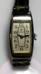 Lady Vintage – Relógio Cyma, mecanismo a corda, caixa retangular pequena cromada de 15 x 28 mm em perfeito estado, década de 30