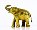 Linda escultura de bronze representada por elefante da sorte. Med 10 x 14  x  4,5 cm de largura.Marcas do tempo. No estado.