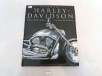 Livro Ultimate Harley-Davidson - New Edition por Hugo Wilson. Livro em ingles. Com 208 páginas.
