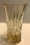 Lindo vaso em cristal, medindo: 18 cm alt.