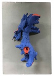 Escultura de parede, pedaço de madeira pintado, medindo: 31 cm x 35 cm