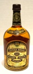 BEBIDA DE COLEÇÃO -LACRADA E VINTAGE-( 1 LITRO) Whisky Escocês Chivas Regal 12 anos  da marca Chivas Regal, o Chivas 12 anos é um premium blended scotch whisky de sabor multifacetado. Resultado da combinação de diferentes tipos de maltes, grãos e blends únicos não disponíveis para venda, todos maturados por no mínimo 12 anos . As primeiras notas do aroma do Chivas 12 revelam maçãs e frutas do pomar, seguido de mel, baunilha e amêndoas e, por fim, uma suavidade cremosa que perdura no paladar. É um whisky ótimo para ser consumido puro, com gelo ou em variados tipos de drinks.O Chivas Regal 12 anos de 1L possui uma graduação alcoólica de 40,0%.