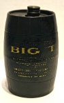 WHISKY ESCOCÊS DE COLEÇÃO-Whisky Big T Raro Scotch Lacrado .muito procurado por colecionadores. LACRADO E VINTAGE.Barrica de couro. Preço estimado 300 reais. Esse uisque faz parte do cartel da Tomatin Distillers Company Ltd . sendo um legitimo produto da Escocia . Otima aquisicao para qualquer colecao de apreciadores de whisky , seja blended ou puro malte . BIG " T " , the best for the few !