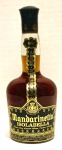 BEBIDA DE COLEÇÃO-Licor Mandarinetto Isolabella Italia , Lacrado, vintage.Um clássico entre os licores! Seu sabor e aroma de tangerinas frescas do Mediterrâneo fazem desse licor um ingrediente chave de um grande número de cocktails e long drinks. Servido puro bem gelado ou com gelo, o Mandarinetto Isolabella é simplesmente delicioso, rico e sedutor. Produtor: Illva SaronnoTipo: Licor de TangerinaPaís: ItáliaGraduação Alcoólica: 30%