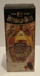 BEBIDA DE COLEÇÃO-Whisky Desmond & Duff Antigo Coleção 1l, raro, vintage, avaliado em 600 reais, na caixa e lacrado.WHISKY DESMOND & DUFF - ANTIGO (1970)- De Luxe Blended Scotch Whisky - 1 Litro - 12 Anos - 86 Proof