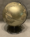 Decorativo, globo terrestre de mesa.