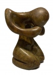 Escultura em pedra sabão, medindo: 25 cm alt. (no estado)