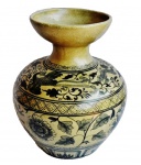 Antigo vaso em porcelana oriental com pássaros e florais. Medida 28 cm de altura.