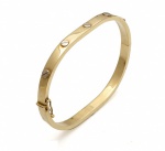 PULSEIRA ALGEMA EM OURO 18K , PESO 24,6 GRAMAS, MEDINDO 6,3 X 4,8 CM A PARTE INTERNA.IMPERDÍVEL!!! R$ 80,00 A GRAMA