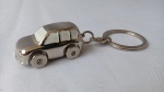 Chaveiro Luxo Colecionável, Miniatura Jeep/Off Road c/ Bússola, em metal banhado; aprox. sem corrente 4 x 2cm, com marcas do tempo