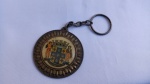Medalhão c/ Brasão "desconhecido", em metal resinado; aprox. sem corrente 5,5cm, com marcas do tempo