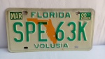 Placa automotiva americana , Florida, Condado de Volusia, conforme fotos; aprox. 30,5 x 15,5cm
