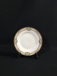 5 pratos de pão da Théodore Haviland, de Limoges, a mais influente manufatura de porcelana exportada para a América por volta de 1860, tem 16 cm de diâmetro. Código Schleiger 345.