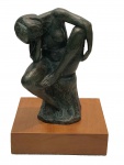 MANDARINO Gilberto - Escultura em bronze patinada, representando "nú feminino", base em madeira, medindo: 40 m alt. x 28 cm x 25 cm