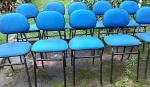 Dez cadeiras colegial - Medidas: 39x41 cm - Marcas do tempo,Lote retirado em Vargem Grande rua Manhuaçu  com agendamento.