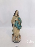 Antiga imagem de Nossa Senhora da Conceição em estuque com rica policromia. Medida: 24cm de altura.