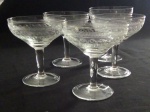 Cinco taças antigas  de champagner em cristal nacional - Diâmetro: 10 cm  e Altura: 11 cm