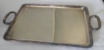 Antiga bandeja em metal  - Medidas: 45x28 cm