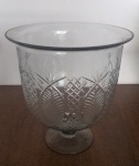 Vaso decorativo de vidro todo trabalhado em detalhes delicados - Diâmetro: 29 cm e Altura: 30 cm