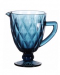 Jarra de refresco/água em vidro prensado em bela cor azul. Jarra com capacidade para 1L. Medida 15cm x 20cm. Peçasem uso e na caixa original.
