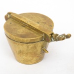 COLECIONISMO - Quinteiro - Conhecido medidor para ouro em pó e/ou para retirada do quinto, imposto cobrado desde o século XVI, completo, especial para colecionadores.